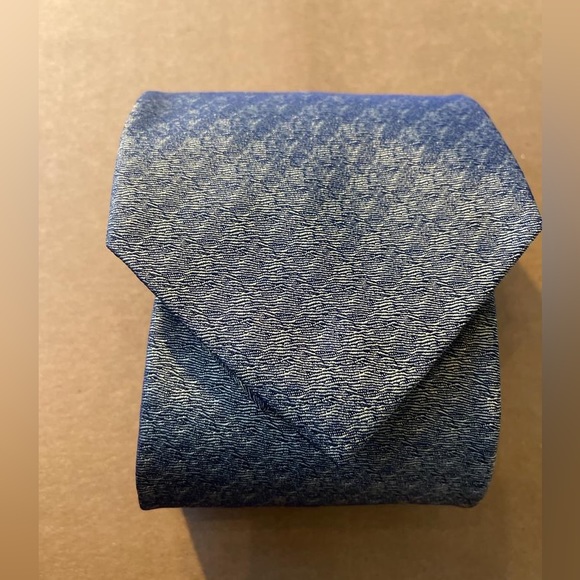 GIORGIO ARMANI 100% Silk Grayish Chromatic Men's Necktie Tie - Made in Italy - Picture 2 of 6